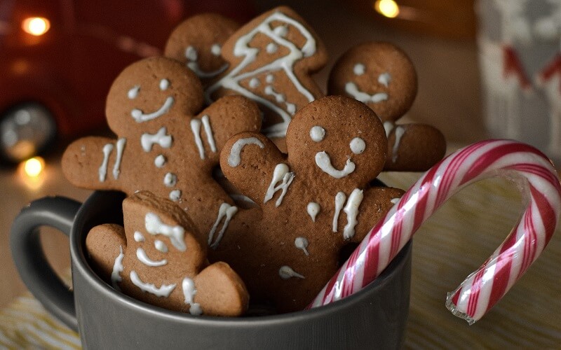readymade gingerbread men for christmas dinner